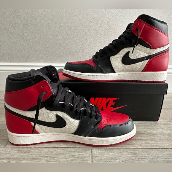 Air Jordan 1 Retro High OG Bred Toe 555088-610 Gym Red Black Summit White Sz 12 main image 6